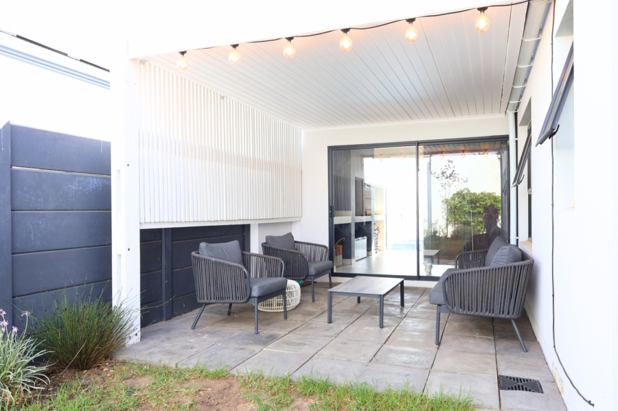 3 Bedroom Property for Sale in Nuwe Uitsig Western Cape